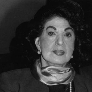 Proponen trasladar restos de Consuelo Velázquez a la Rotonda