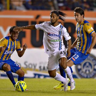 Atlético San Luis frustra el regreso de Ronaldinho