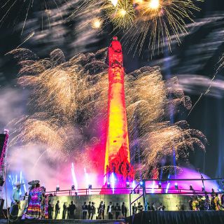 Iluminación rodeada de oscuridad…