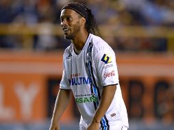 Este juego sería el regreso a la Liga MX del astro brasileño Ronaldinho. MEXSPORT / ARCHIVO