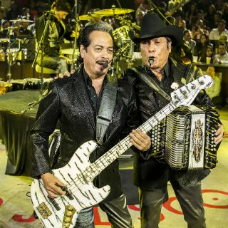 Los Tigres del Norte presentan el tema 'Qué tal si eres tú'