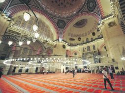 La mezquita de Suleyman, uno de los principales centros religiosos de la urbe. AFP /