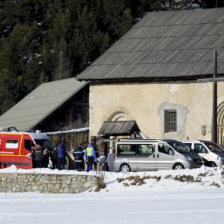 Mueren seis esquiadores por una avalancha en los Alpes franceses