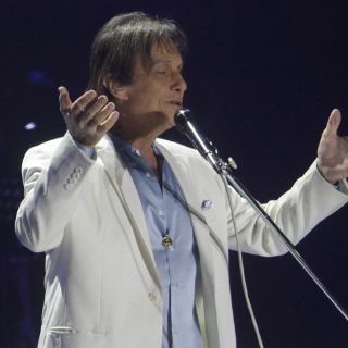 Roberto Carlos impide usar su música en serie sobre Pablo Escobar