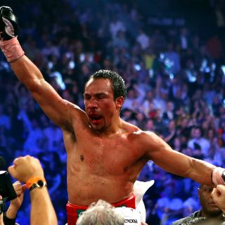 Juan Manuel Márquez negociaría regreso al ring esta semana