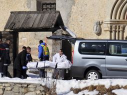 Los rescatistas de montaña encontraron los cuerpos sin vida de las víctimas el domingo por la mañana. AFP / J. P. Clatot