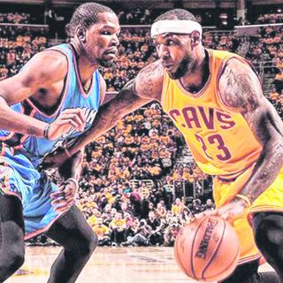 LeBron guía al triunfo a Cavs