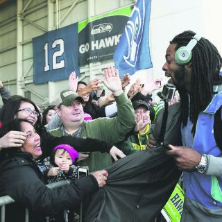 Halcones Marinos sacan ventaja de habladurías