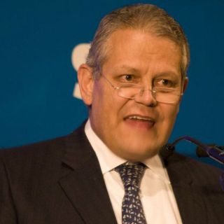 Eligen a Luis Robles como presidente de la ABM