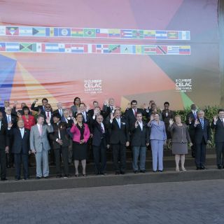 La Celac apoya a Cuba en su reclamo a EU por fin de bloqueo