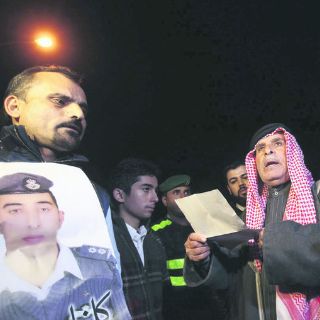 Jordania negocia canje de piloto por extremista