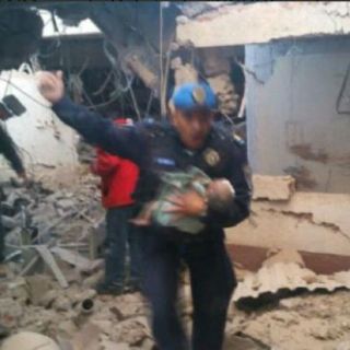 Policía rescata a bebé tras explosión en Cuajimalpa