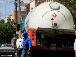 En el último año en Jalisco se han registrado al menos 25 accidentes en los que se involucraron pipas que transportaban gas. EL INFORMADOR / ARCHIVO