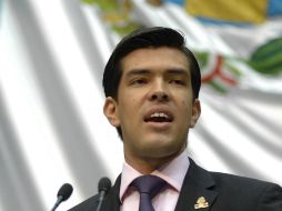 El diputado panista, Juan Pablo Adame considera que la crisis económica en México apenas inicia. NTX / ARCHIVO