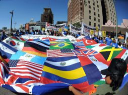 Se calcula que en Los Ángeles se presentarán 500 mil solicitudes para acogerse al plan de suspensión de la deportación. AFP / ARCHIVO