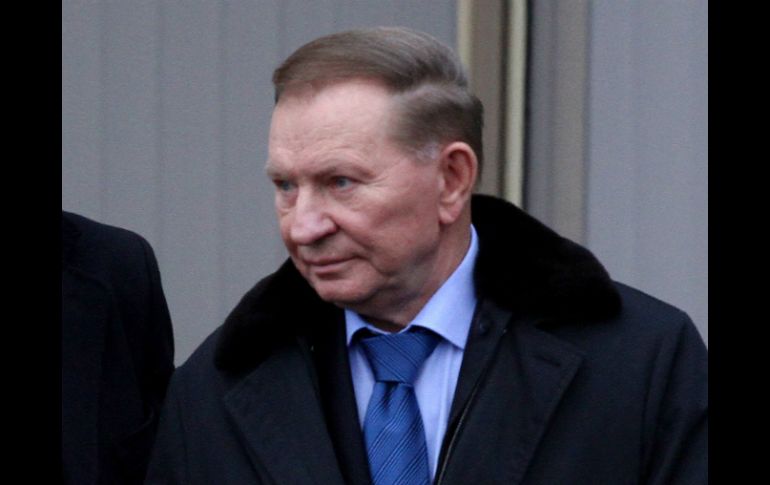 Los emisarios separatistas se niegan a discutir medidas para un alto el fuego, según informa el expresidente ucraniano Leonid Kuchma. AFP / S. Gapon