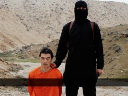 El rehén japonés, ahora muerto, fue el encargado de anunciar en un vídeo la ejecución de su compatriota, Haruna Yukawa. AP /