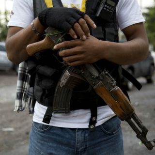 Chocan templarios con rurales; mueren cinco del cártel