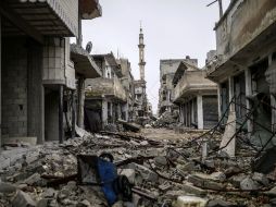 La ciudad muestra una amplia destrucción, calles llenas de escombros y vecindarios abandonados. AFP / B. Kilic