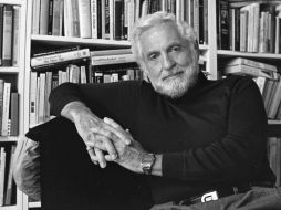 Carl Djerassi publicó más de mil 200 documentos científicos y cambió la forma en que los científicos hacían su trabajo. ESPECIAL / news.stanford.edu