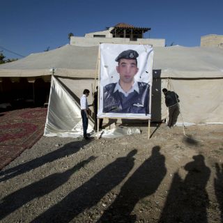 Jordania renueva oferta de intercambio para liberar a piloto