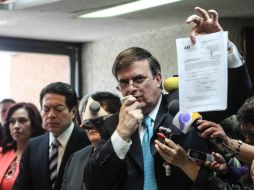 El ex jefe de gobierno capitalino, Marcelo Ebrard, durante la sesión de la Comisión para la Línea 12 del Metro. SUN / G. Espinosa