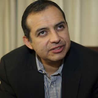 Ernesto Cordero cambia Congreso por ir al Super Bowl