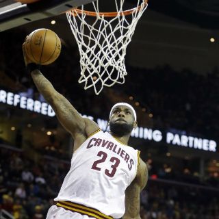 Cavs sufren pero hilvanan su 11mo triunfo