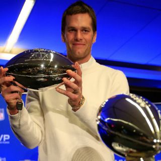 Tom Brady regalará camioneta de MVP a Malcom Butler