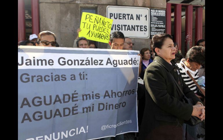 Los detenidos están implicados en el desvío de recursos de cuentahabientes de Ficrea. SUN / ARCHIVO