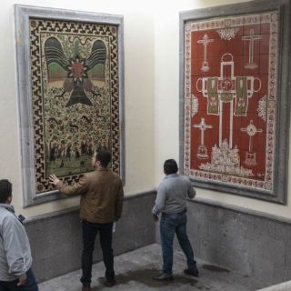 Inauguran murales de cerámica en el Palacio Municipal de Tonalá