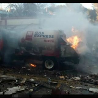 Mancera garantiza reparación de daños tras explosión en hospital