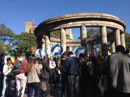 Petersen se reunió con medios en la Rotonda de los Jaliscienses Ilustres para hablar sobre su precampaña. TWITTER / ‏@AlfonsoPetersen