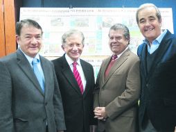 Los secretarios Héctor Rafael Pérez Partida, Jaime Reyes Robles, José Palacios Jiménez y Enrique Ramos Flores.  /