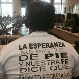 Padres de normalistas piden en PE investigación independiente