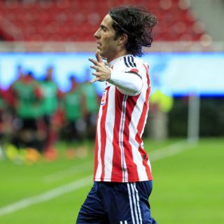 Chivas descarta a Néstor Vidrio y Aldo de Nigris