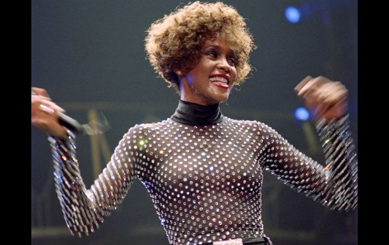 La fallecida cantante incluso se drogaba frente a su hija. AFP / ARCHIVO