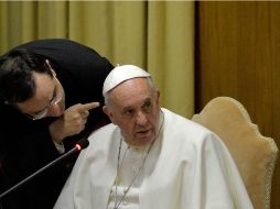 El Pontífice indica que ''los jóvenes saben vivir a contracorriente de tantos estereotipos'' y aplaude sus esfuerzos. AFP / ARCHIVO