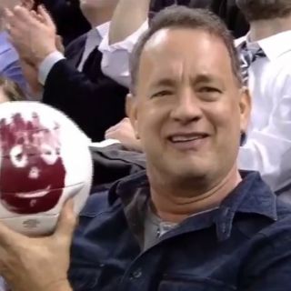 Tom Hanks se reúne con Wilson de 'Náufrago'