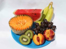 El consumo de frutas dota al organismo de la energía necesaria para funcionar correctamente. ESPECIAL / SSJ
