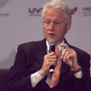 Bill Clinton ofrece disculpa a México por narcotráfico