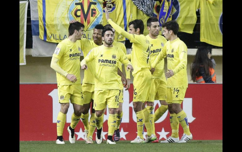 El Villarreal suma una trabajada victoria ante el Granada. EFE / D. Castelló