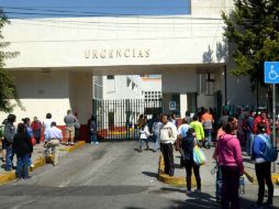 En la mañana también fue desalojado el Hospital Rubén Leñero por un fuerte olor a gas. SUN / J. Cabrera