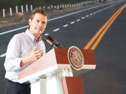 CARRETERAS. Una de las ofertas del presidente Enrique Peña Nieto. ARCHIVO EL FINANCIERO  /
