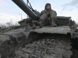 El presidente ucraniano, Petró Poroshenko, advirtió que Ucrania no necesita fuerzas de pacificación pues impediría arreglar la crisis. EFE / O. Petrasyuk