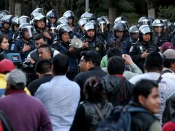 El Gobierno del Distrito Federal advirtió que los maestros debían retirarse este lunes a las 19:00 horas. SUN / A. Ojeda