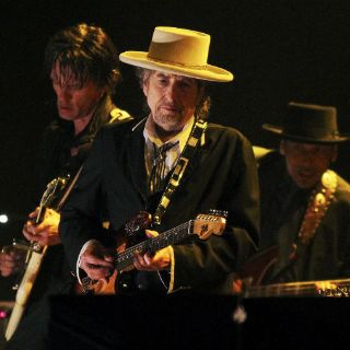Bob Dylan lanza CD después de tres años