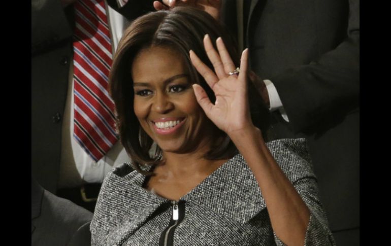 La primera dama de EU bajó para sorprender a algunos de los primeros visitantes que conocen la habitación. AP / ARCHIVO