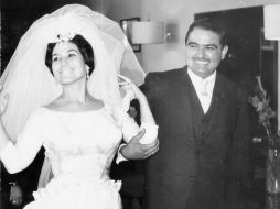 La feliz pareja. Ermila Íñiguez y Enrique Dau.  /