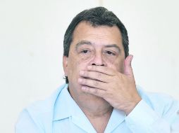 ¿ACORRALADO?. Después de la detención de familiares y ex colaboradores, Ángel Aguirre renunció al PRD. AFP /